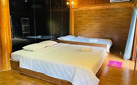 Green Bamboo Lodge Resort
